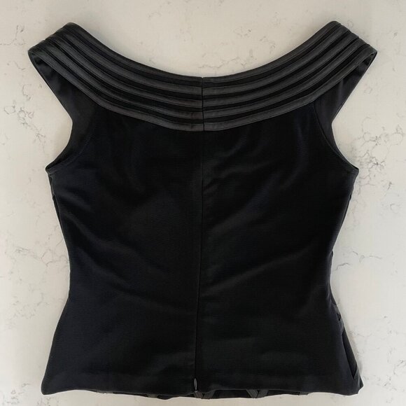 Joseph Ribkoff Trends Classic Slvless V Neck Lined Top Diamond Detail Blk Sz 4 - Picture 2 of 8